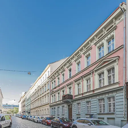 Flat Near Castle Stylish & Prime Location 5 Daire *